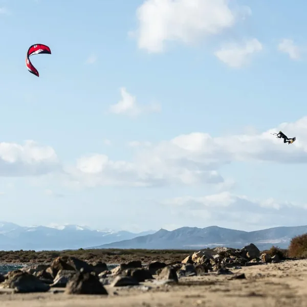 Aile de kitesurf eleveight rs v9