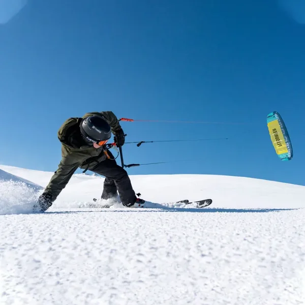 Aile de kitesurf flysurfer peak 6