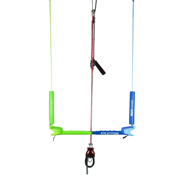 AILE DE KITESURF FONE BANDIT TEC + BARRE KITE ATTITUDE