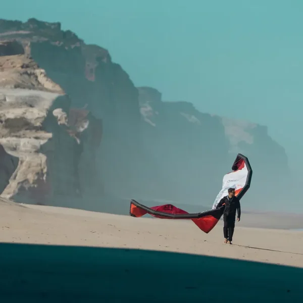 Aile de kitesurf ozone catalyst v5