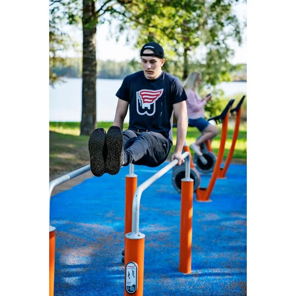 Appareil de musculation extérieur Kompan - Barres parallèles