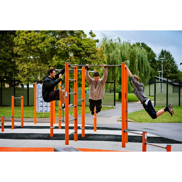 Appareil de musculation extérieur Kompan - Circuit 3 postes