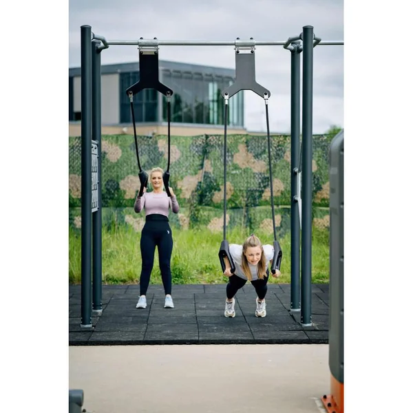 Appareil de musculation extérieur Kompan - Suspension trainer compact