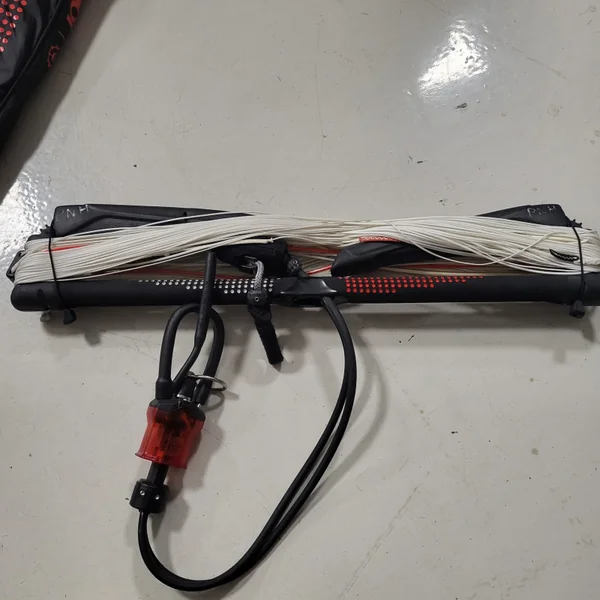 Barre Kitesurf Slingshot Sentry 23 pouces Occasion - Contrôle et maniabilité