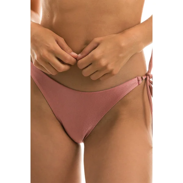 Bottom Callas Invisible