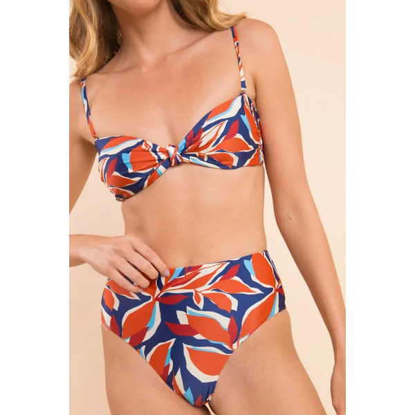 Bottom Leaves Hotpants