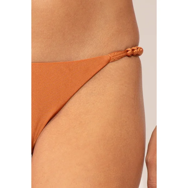 Bottom Shimmer-Nocciola Cheeky-Noa