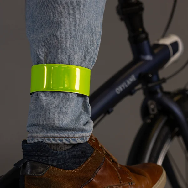 BRASSARD DE VISIBILITE VELO JAUNE FLUO