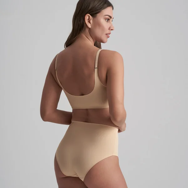 Brassière sans armatures invisible