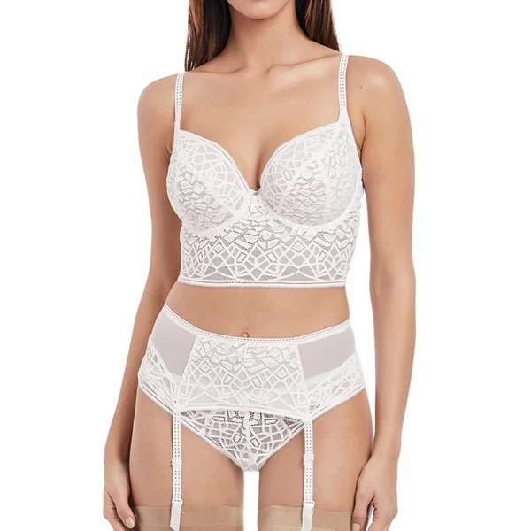 Brassière à armatures