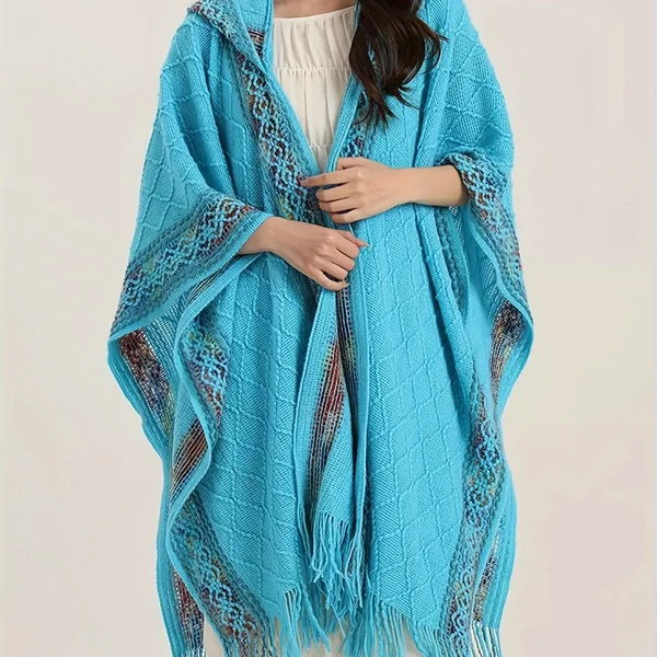 Cardigan tribal mi-saison, capuche et pompons