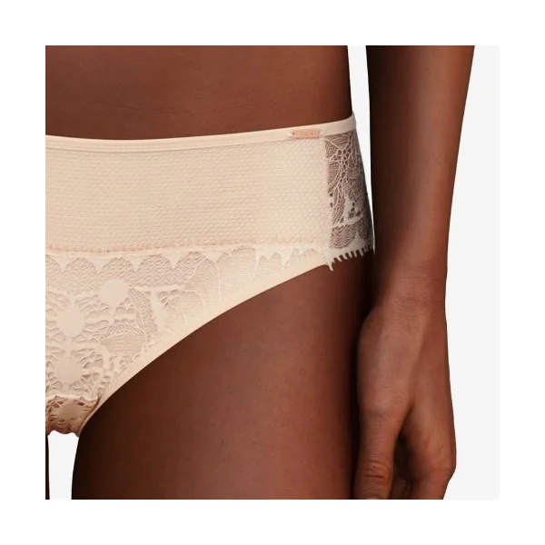 Chantelle Day to Night blanc slip