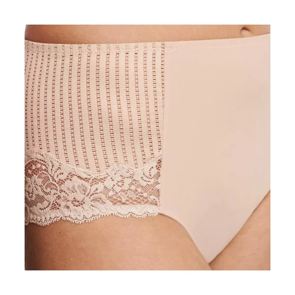Chantelle Marilyn beige haut slip