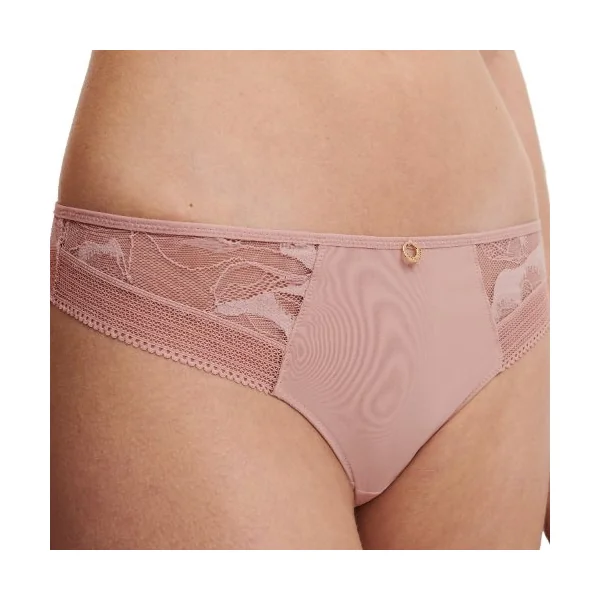 Chantelle True Lace rose slip