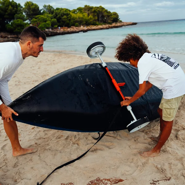 Chariot de transport ultra-compact pour sup et kayak