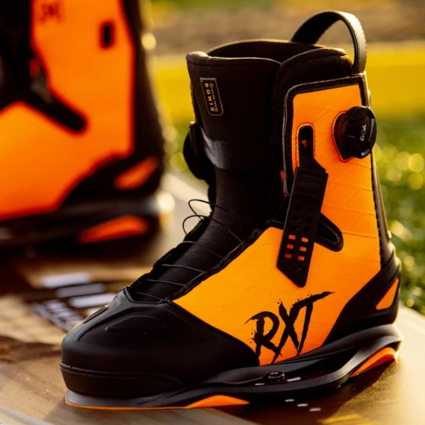 CHAUSSES WAKEBOARD RONIX RXT BOA 2023