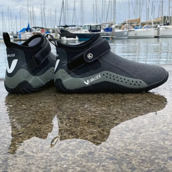 Chausson neoprene 2mm noir vaikobi