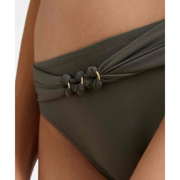 Culotte de bain brésilienne