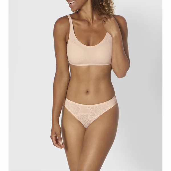 Culotte échancrée