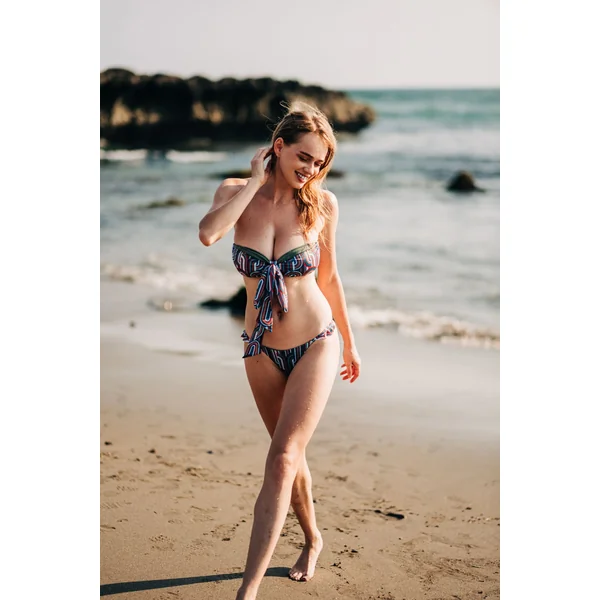 Haut de bikini dos nu Maldives retro