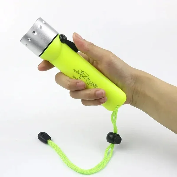 Lampe torche led sous marine etanche 120 lumens - irisco