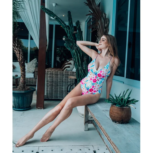 Maillot une pièce croisé verger blanc