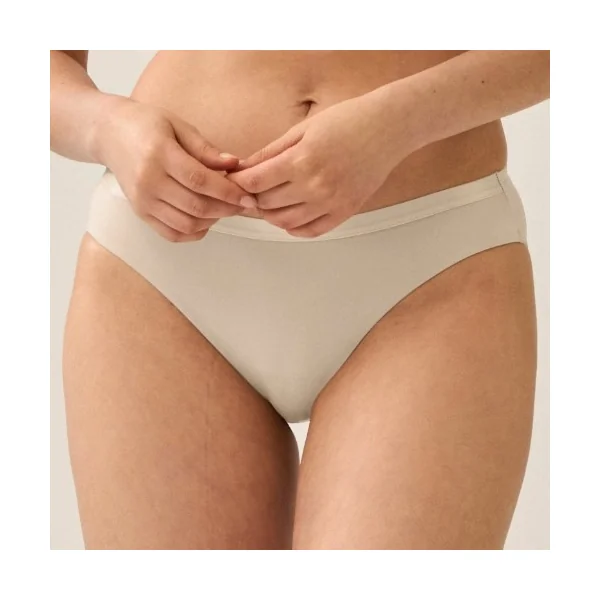 Naturana Everyday beige slip
