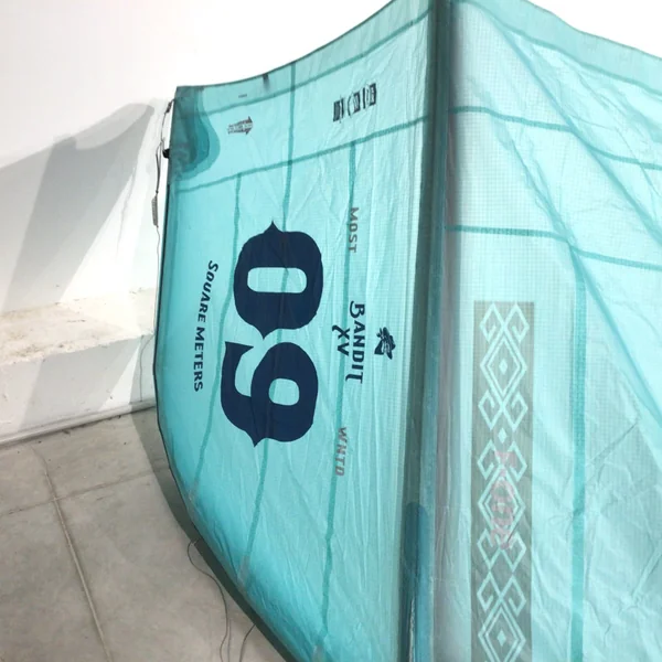 Occasion - Aile de kitesurf F-one Bandit XV 9m - Bleu