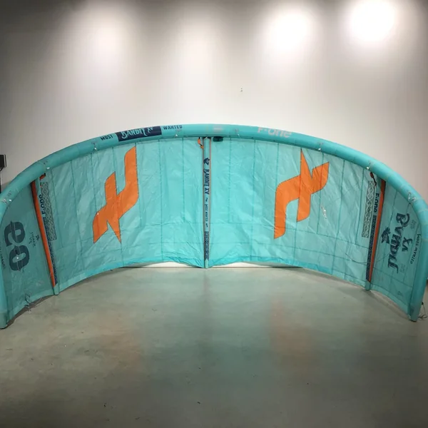 Occasion - Aile de kitesurf F-one Bandit XV 9m - Bleu