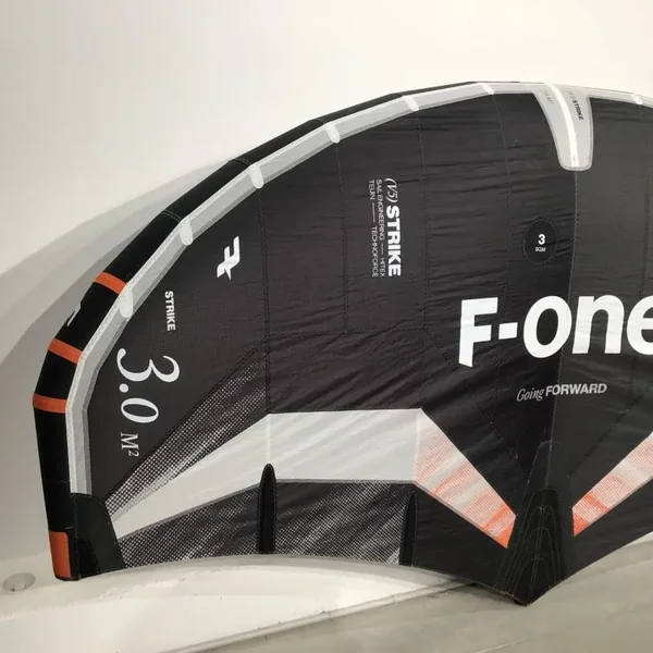 Occasion - aile wingsurf fone strike v5 2025 - 3.0m