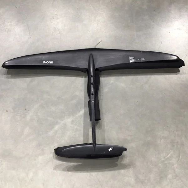 Occasion - plane F-one eagle x uhm carbon Monobloc Downwind 1000