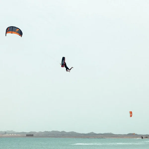 PACK KITESURF F-ONE BANDIT XVI + TRAX