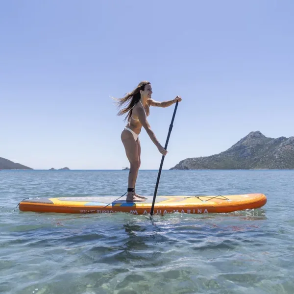Paddle gonflable aqua marina amgo 12.0 avec propulsion autonome bluedrive s