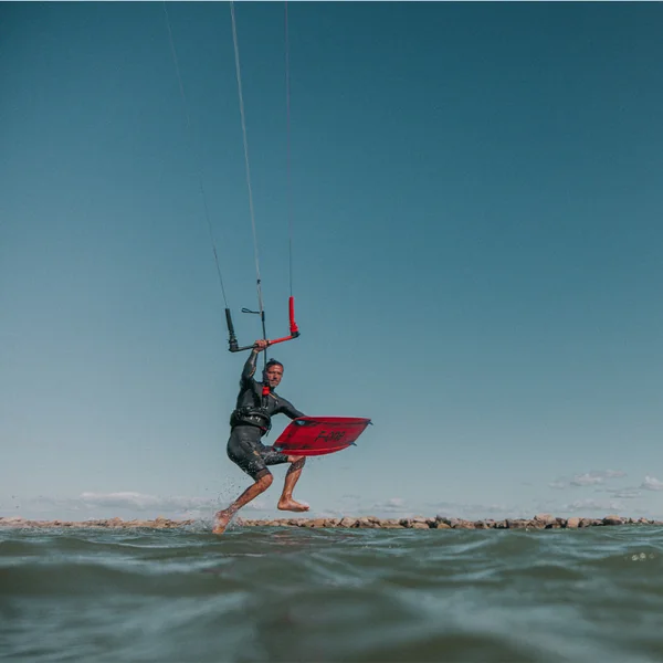 Planche de Kitesurf f-one spark