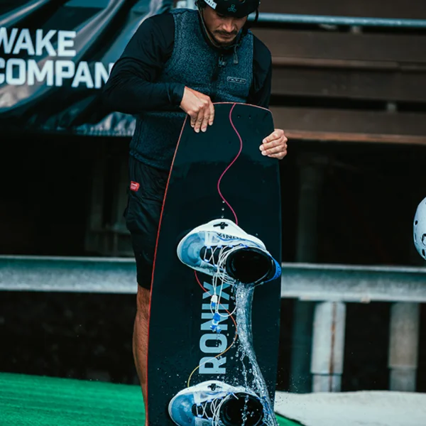 Planche de wakeboard ronix epic 2026