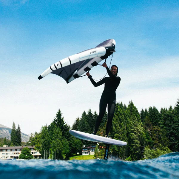 Planche f-one rocket wing crossover carbon