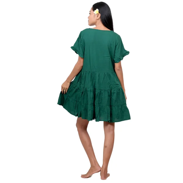 Robe courte d'été verte
