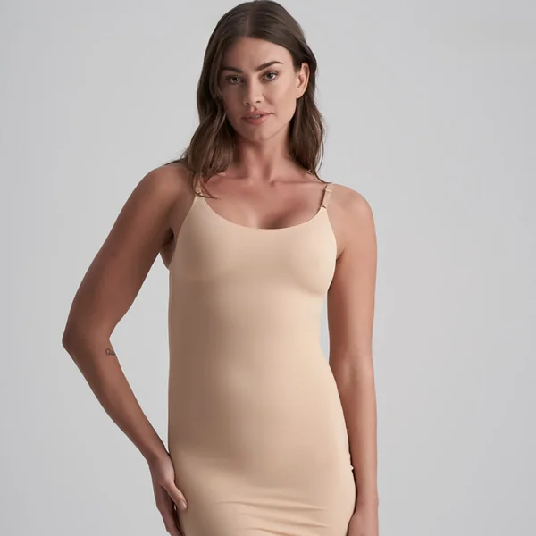 Robe invisible sculptante