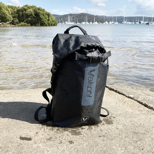 Sac duffel etanche 30l noir vaikobi