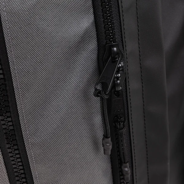 Sac plongée à roulettes 120L - noir gris