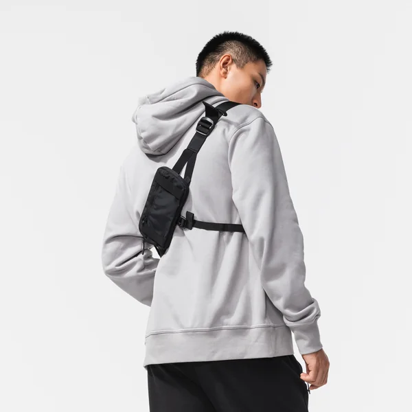 Sac running 2 positions Homme Femme- KIPRUN 0,5 L noir