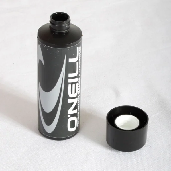 SHAMPOING POUR COMBINAISON ONEILL WETSUIT CLEANER/CONDITIONER