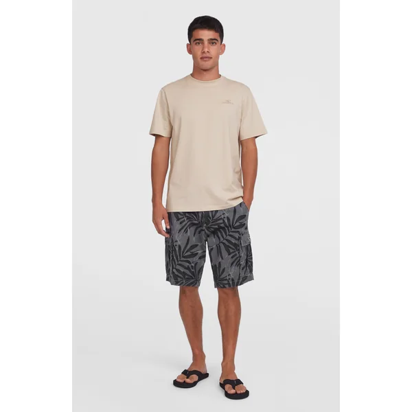 Short cargo Essentials | Black Dipped Leaves