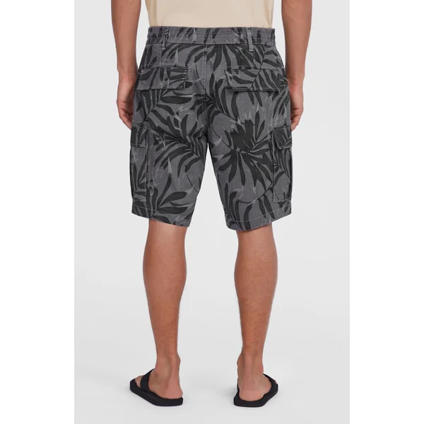 Short cargo Essentials | Black Dipped Leaves