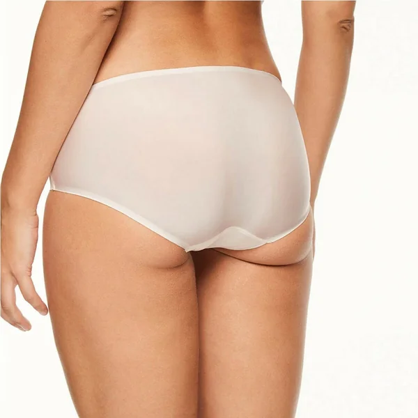 Shorty beige Chantelle - Absolute Invisible
