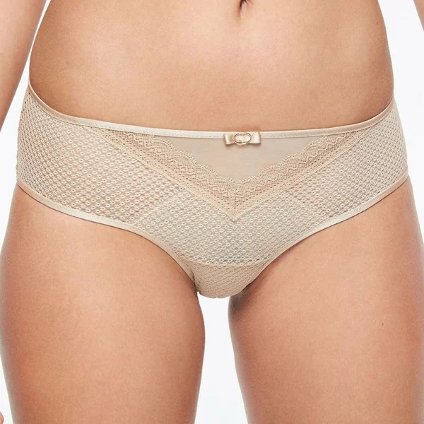 Shorty beige Chantelle - Parisian Allure