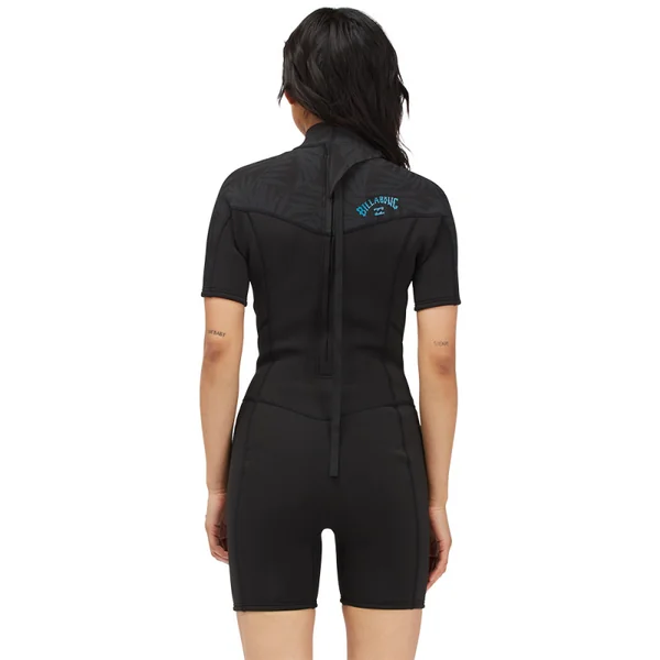Shorty femme billabong synergy 2/2 backzip manches courtes noir
