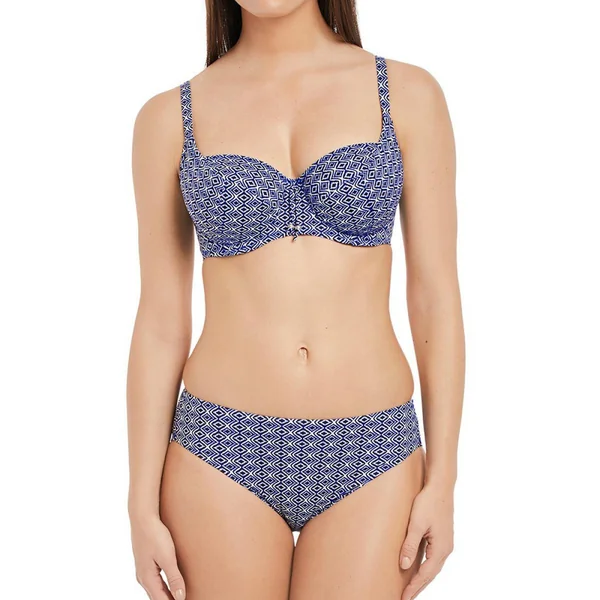Slip de bain mi-couvrant