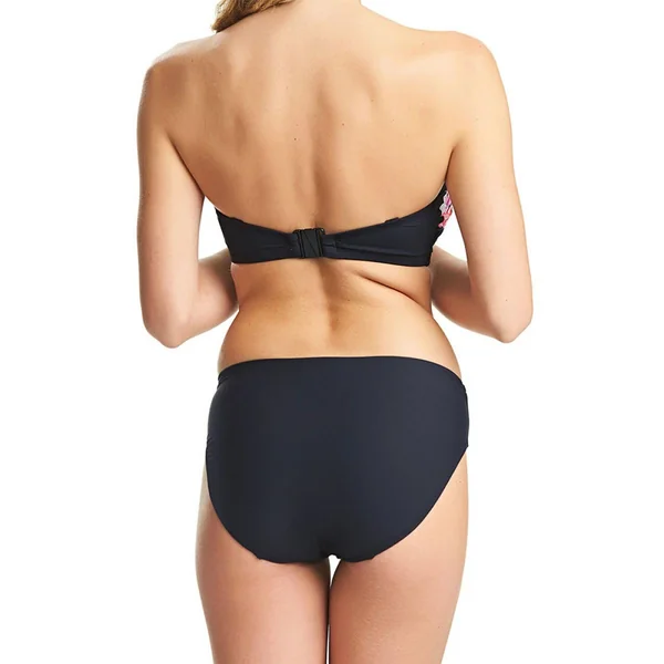 Slip de bain mi-couvrant