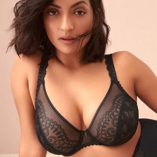 Soutien Gorge à décolleté plongeant noir Prima Donna